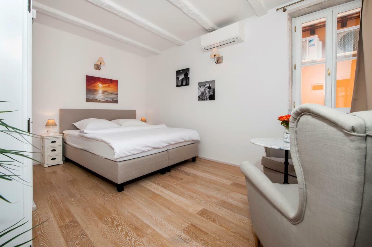 Casa Colloredo Free Parking Rovinj Luaran gambar