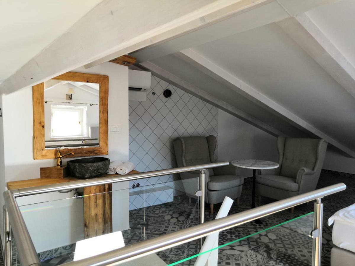 Casa Colloredo Free Parking Rovinj Luaran gambar