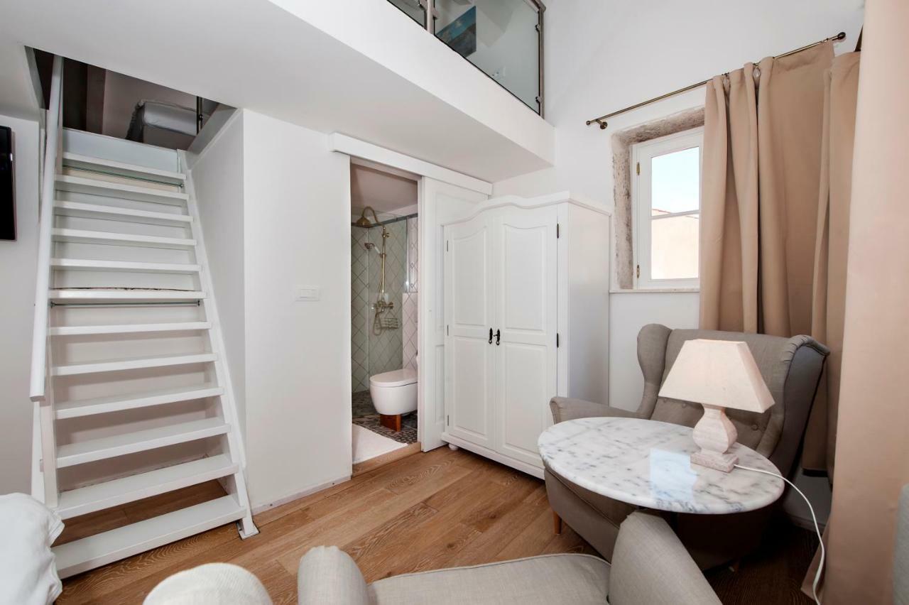 Casa Colloredo Free Parking Rovinj Luaran gambar