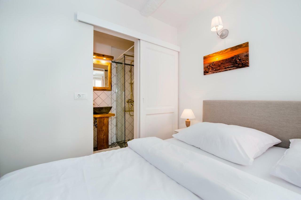Casa Colloredo Free Parking Rovinj Luaran gambar